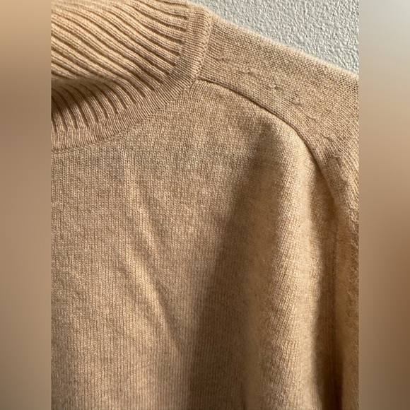 Aritzia Babaton Perry Sweater - Picture 3 of 6